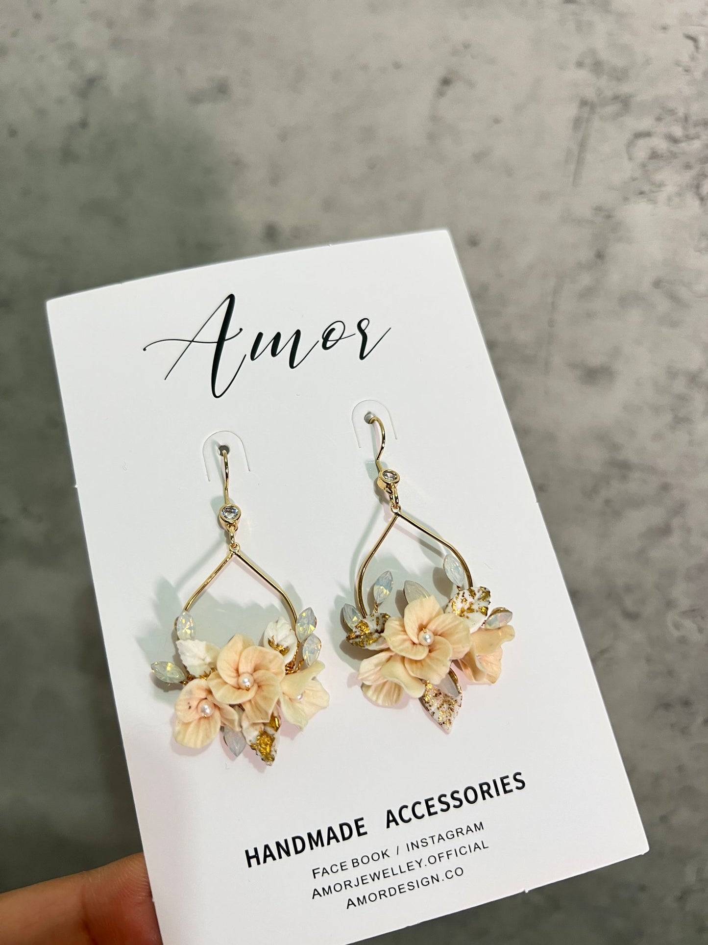 Handcrafted flower - 28