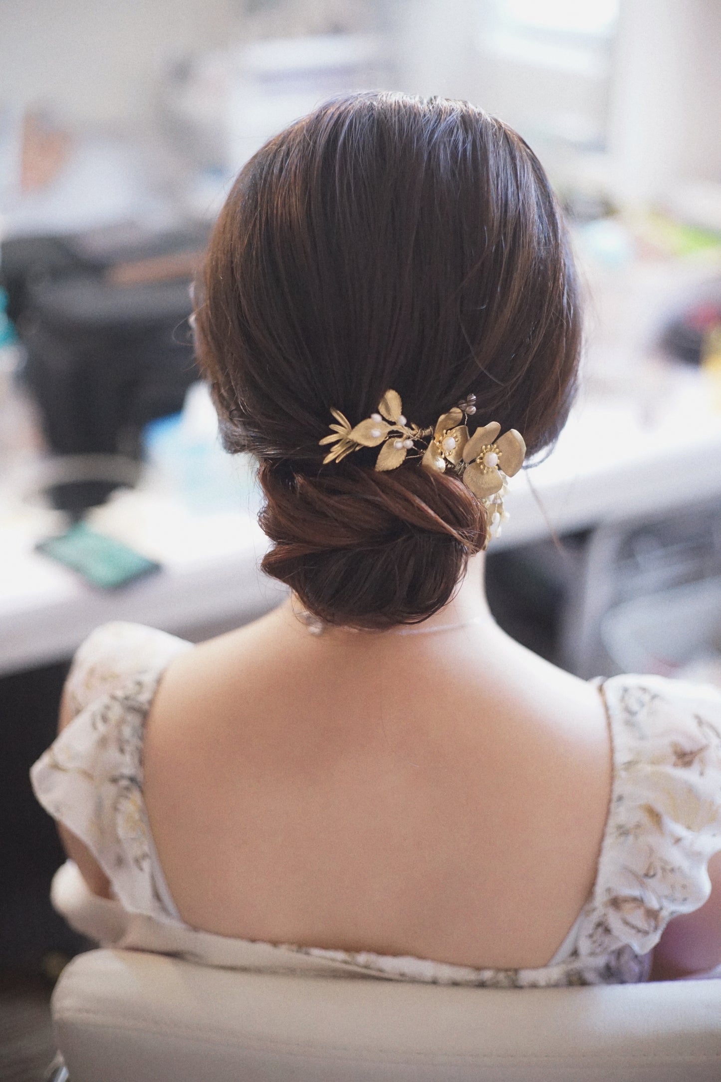 Traditional Gold Bridal Hair Accessory - 25505