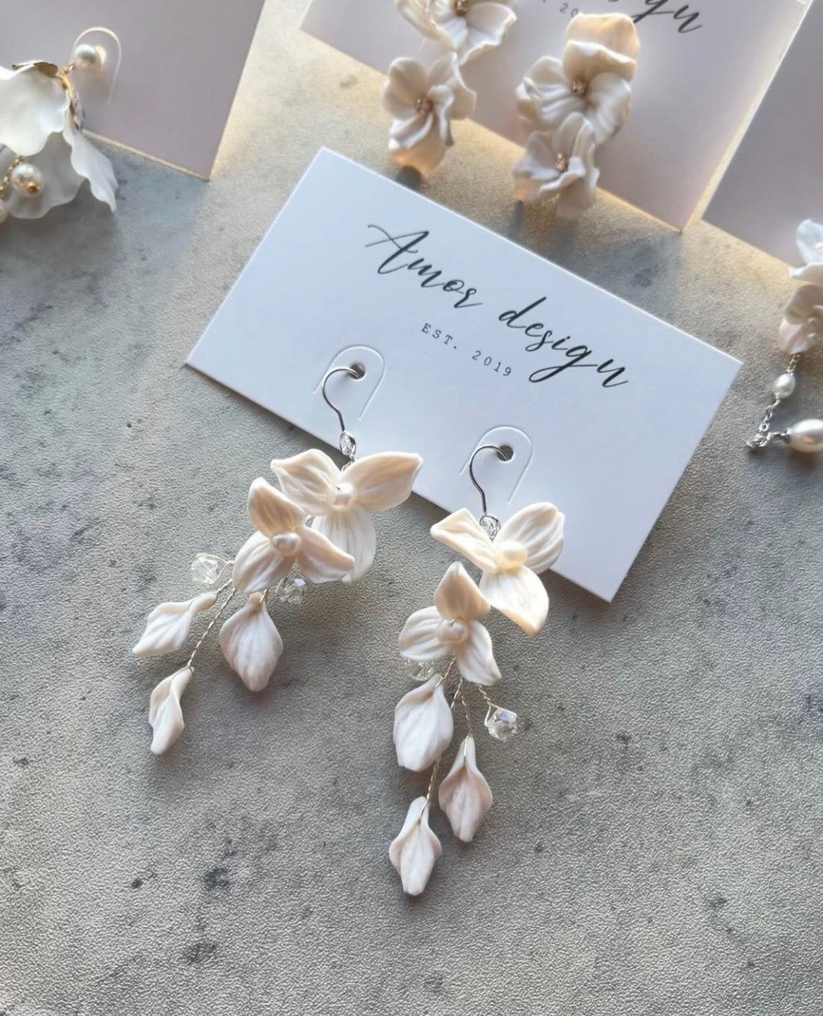 Handcrafted Floral - 25204