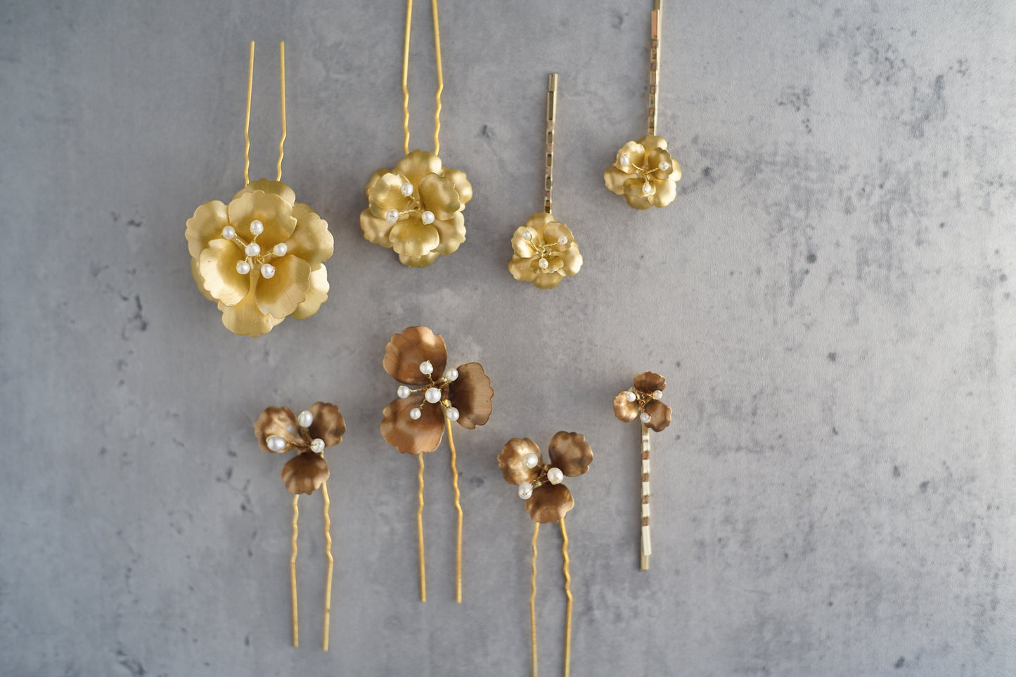 Traditional Gold Bridal Hair Accessory - 25507