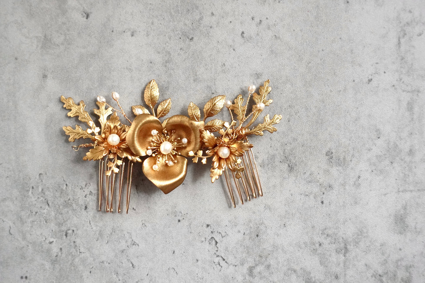 Traditional Gold - 24502