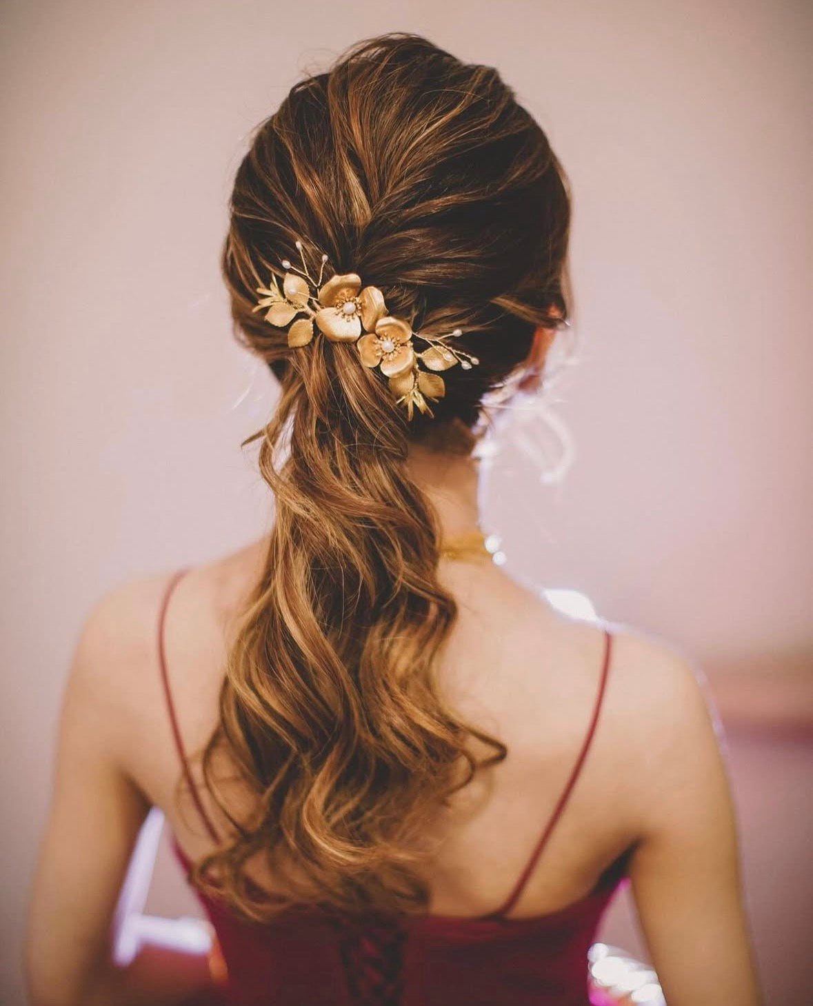 Traditional Gold Bridal Hair Accessory - 25505