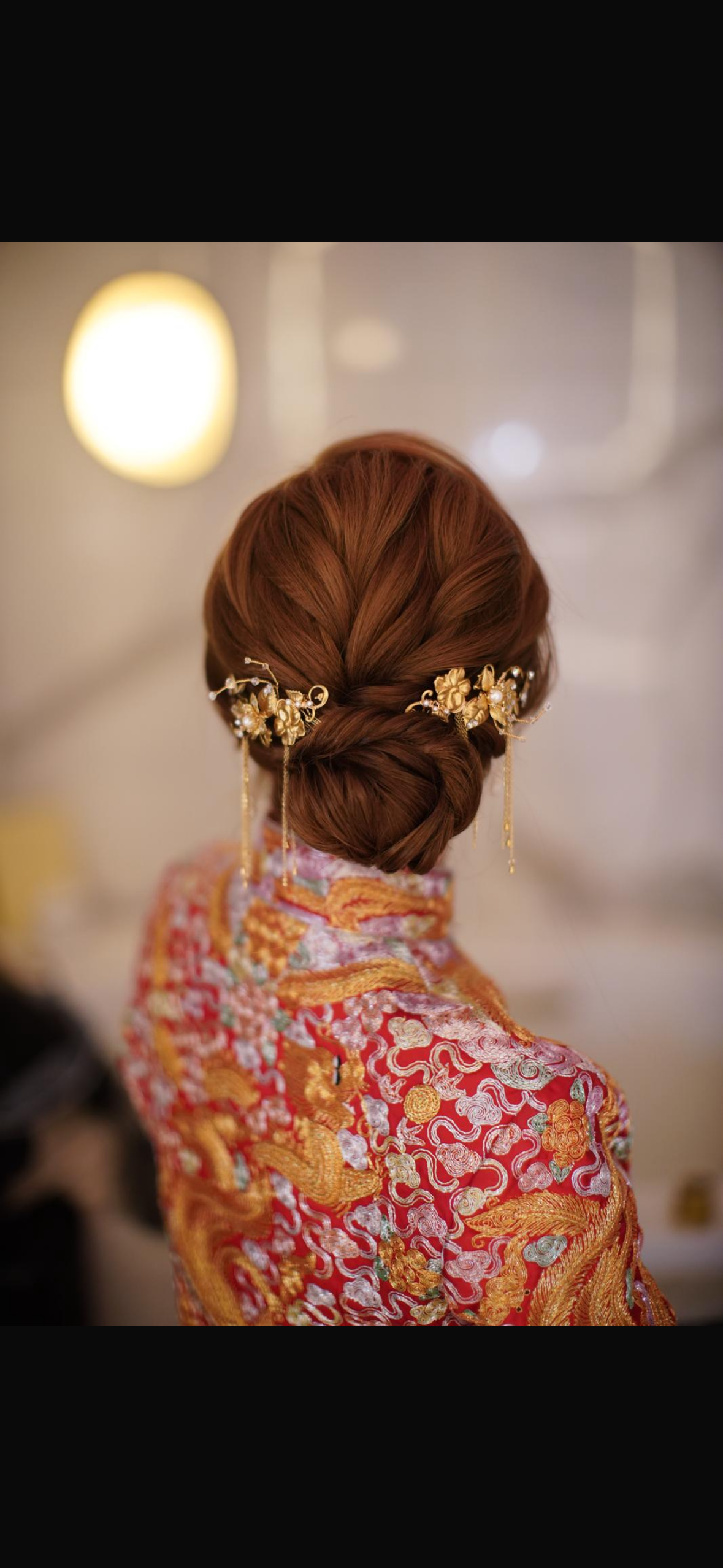 Traditional Gold Bridal Hair Accessory - 25506